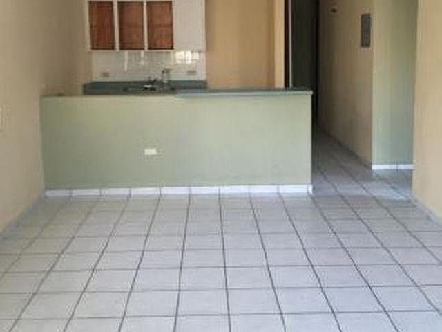 2nd image of 76 Calle Bondad