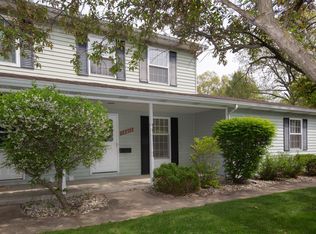10217 Foxhollow Ct, Portage, MI 49024