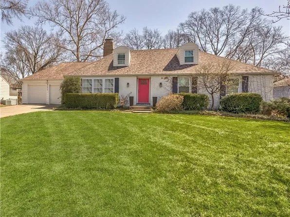 8345 Reinhardt St, Prairie Village, KS 66206