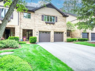 21 Country Club Dr, Bloomingdale, IL, 60108