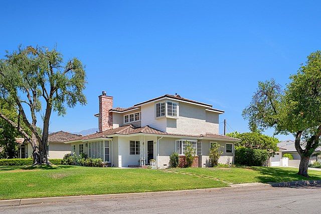 1st image of 410 S Golden West Ave