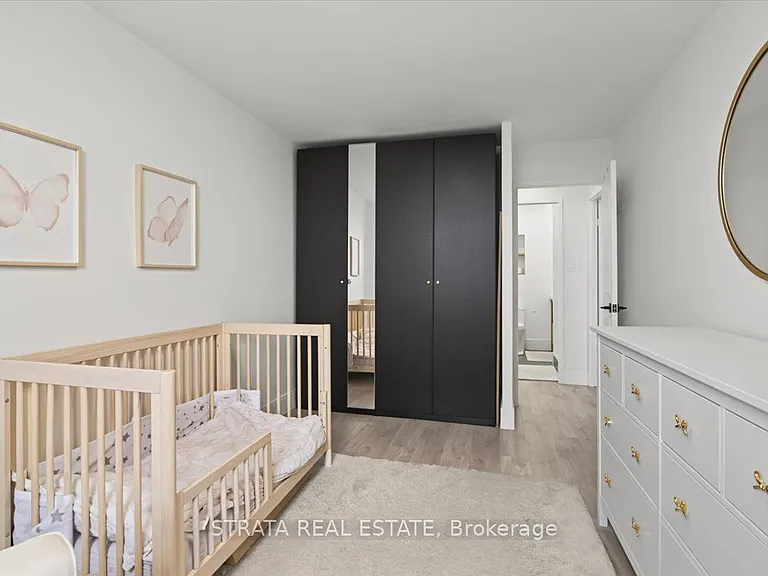 20 Dean Park Rd #Penthouse 8 — Photo 14