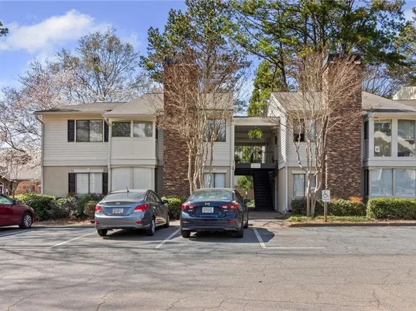 1508 Wingate Way, Sandy Springs, GA 30350