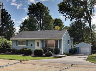 440 Hillcrest Blvd, Ballwin, MO