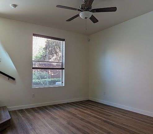 2nd image of 844 Copper Ln
