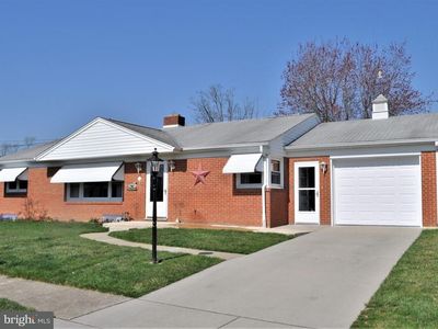 25 Slate Ridge Dr, York, PA, 17408