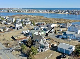 138 Old Point Rd, Newburyport, MA 01950