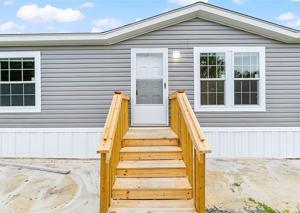 1st image of 5727 SE 162ND TERRACE