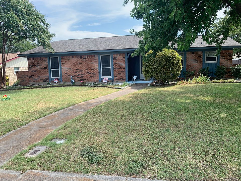 1st image of 222 Silver Creek Dr