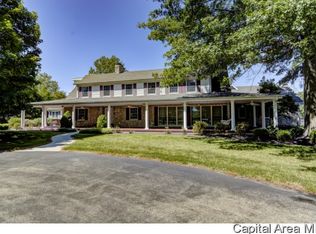 5595 Old Salem Ln, Springfield, IL 62711