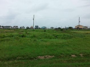 1981 Gulf St, Crystal Beach, TX 77650