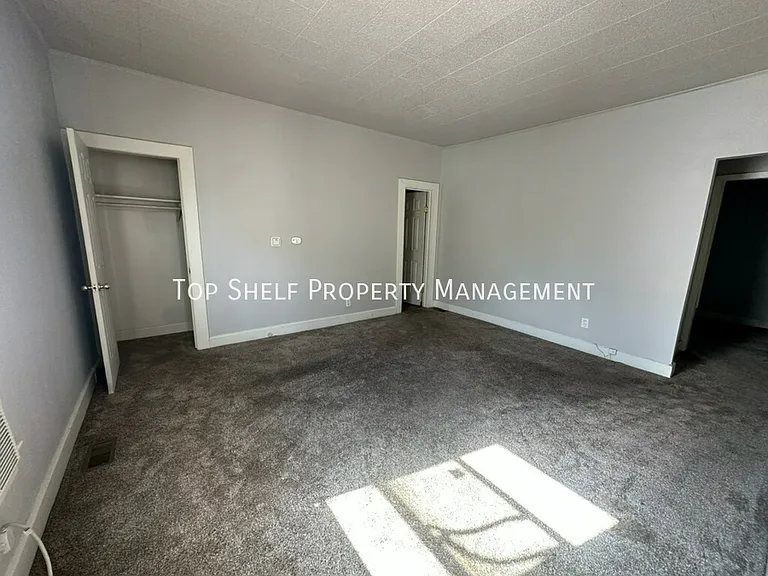 1438 9th St #1 — Photo 2