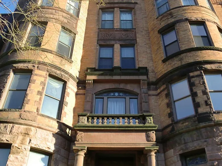 362 Commonwealth Ave #6C — Photo 3