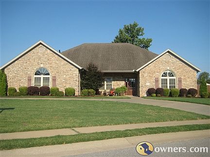 1st image of 305 Cross Creek Dr