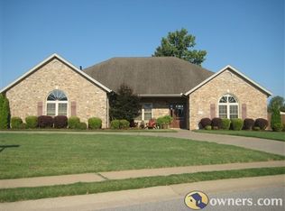 305 Cross Creek Dr, Bentonville, AR 72712