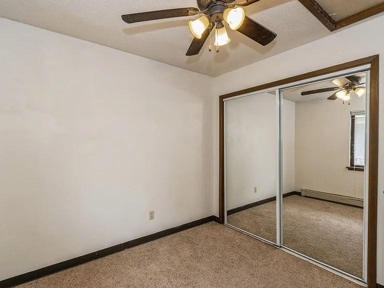 434 S Johnson St — Photo 31