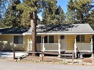 2032 Mahogany Ln, Big Bear City, CA 92314