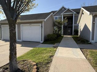 1245 Heatherwood Ln, Ann Arbor, MI 48108