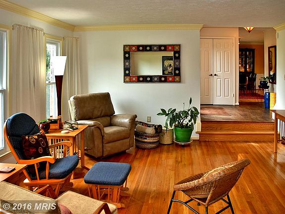 4th image of 6 Finegan Ct