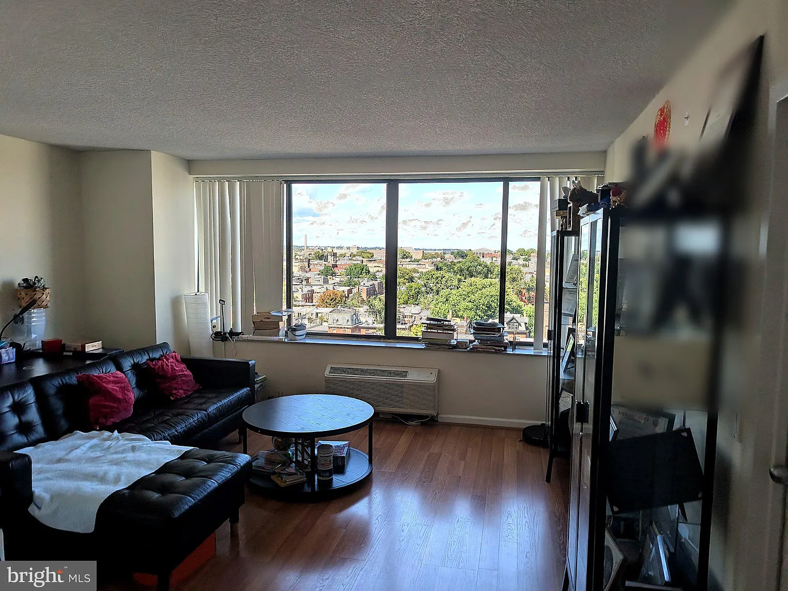 Cityview Condominium South Tower — Photo 2