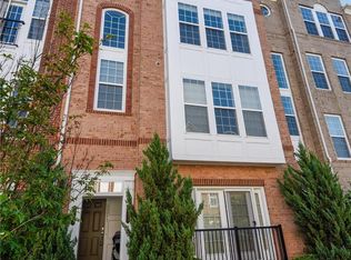 20647 Sibbald Sq, Ashburn, VA 20147