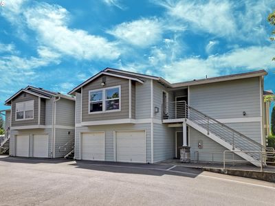 15068 NW Central Dr APT 608, Portland, OR, 97229