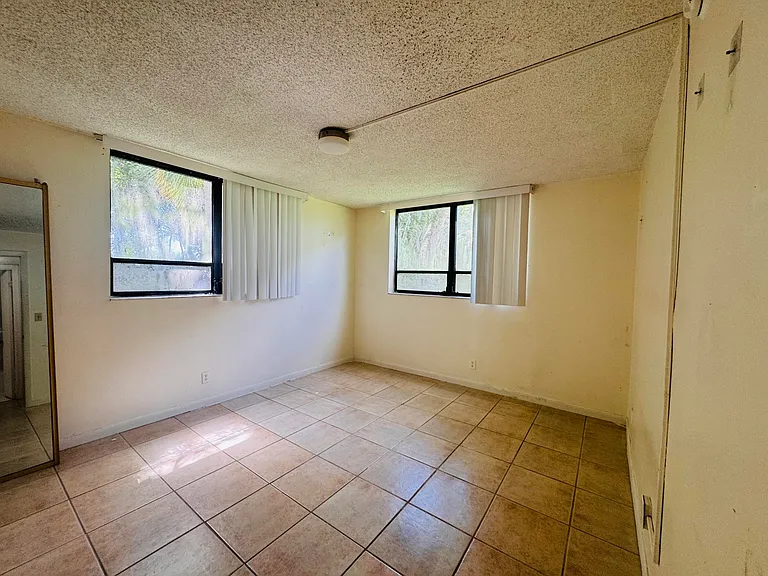 1900 N Congress Ave #107 — Photo 34