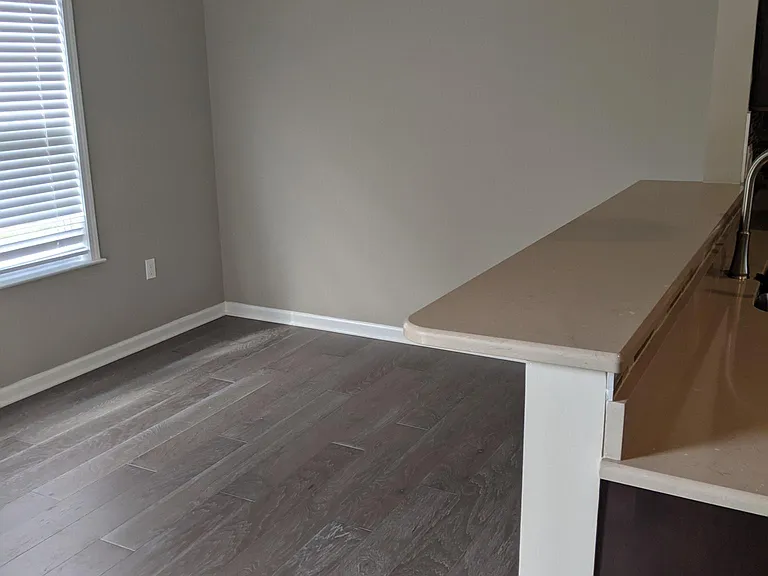 315 Trinity Way — Photo 9