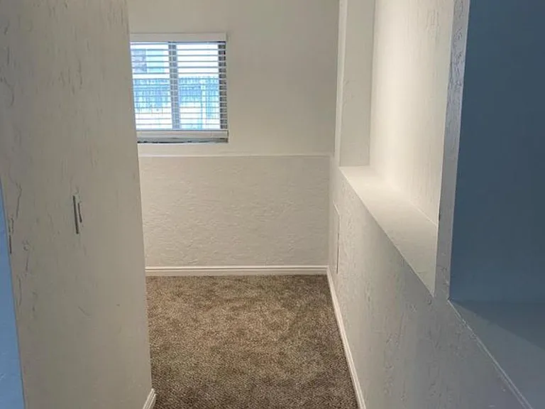 8919 S 1070 W — Photo 9