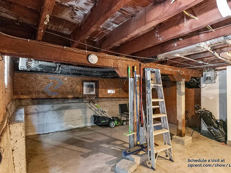 1336 Parker St — Photo 24