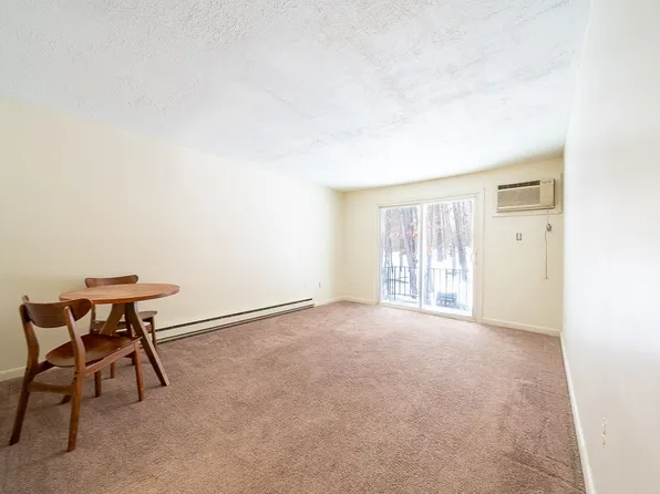 1 Charleston Ave, Londonderry, NH