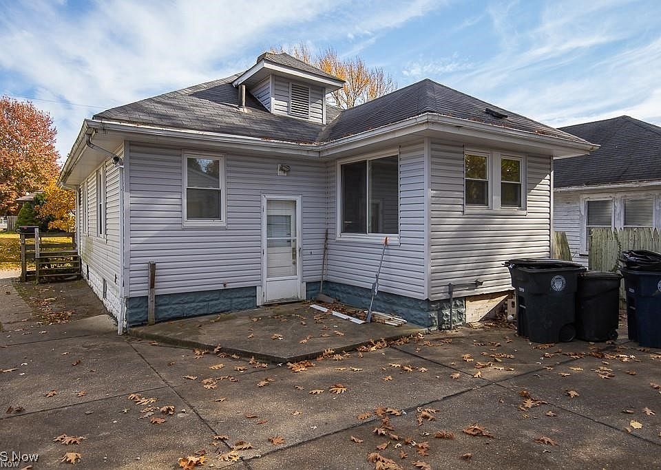 1258 Lily St, Akron, OH 44301 | Zillow