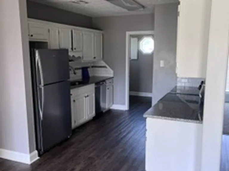 48 Wheatfield Dr — Photo 13