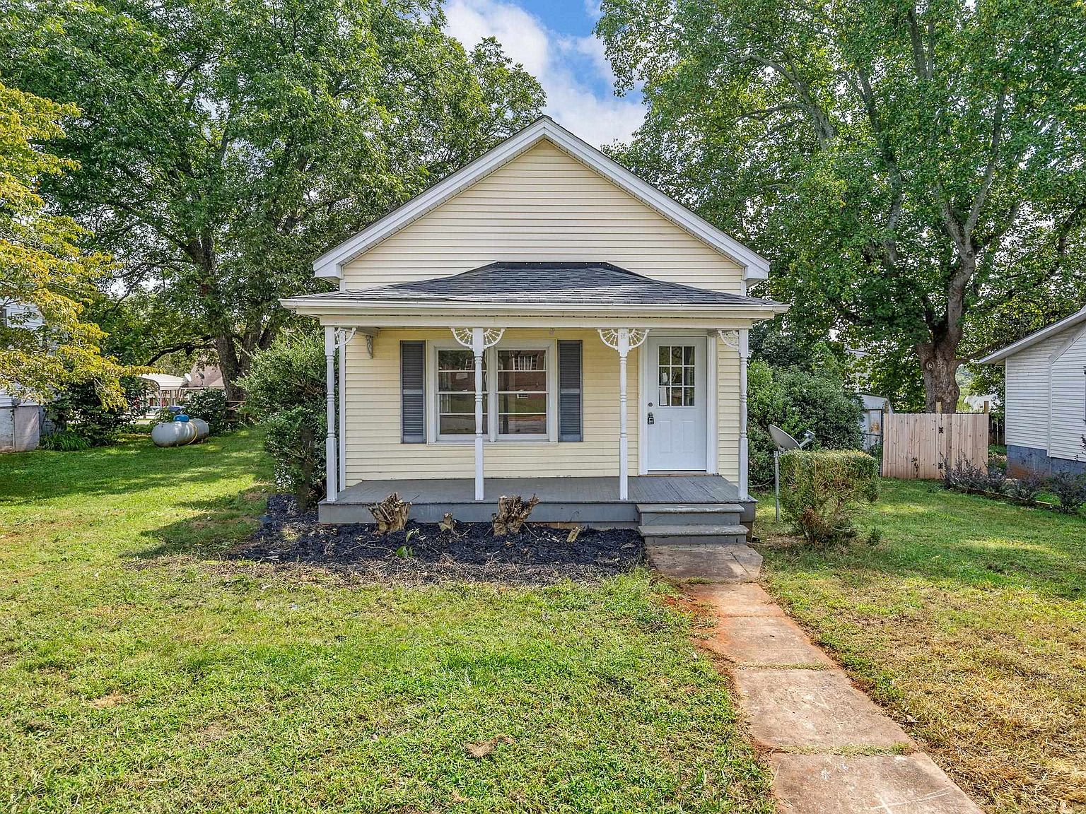 15 Chestnut St, Startex, SC 29377 MLS 304129 Zillow