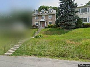 136 Maple Ave FLOOR 2, Troy, NY 12180