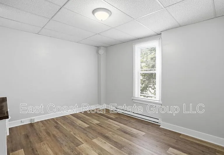 207 N Mulberry St — Photo 8