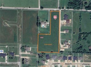 2233 W County Line Rd, Springdale, AR 72762