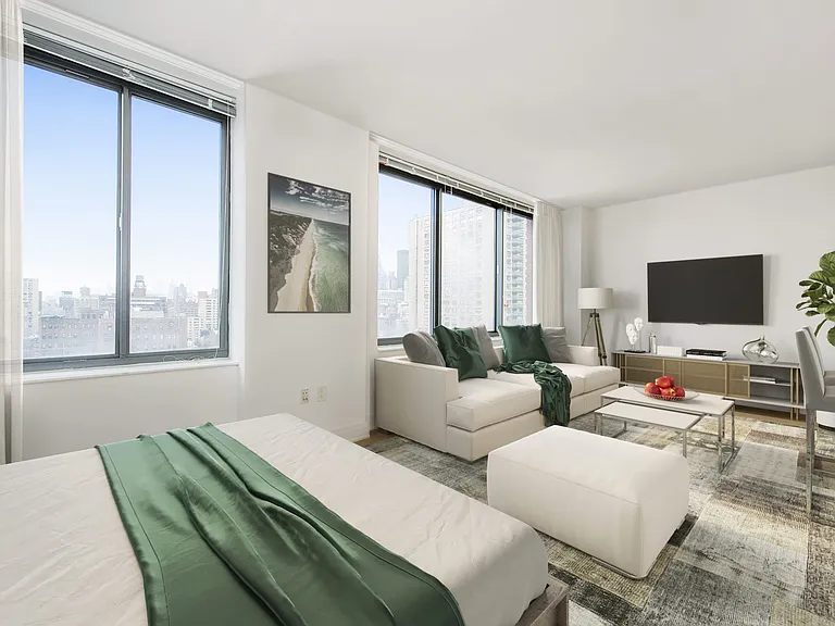 222 E 34th St #2201 — Photo 1