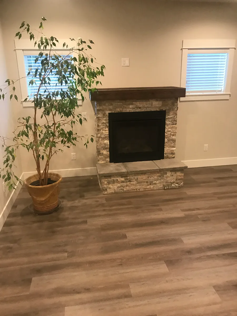 Building Photo - 118 Thurston Ave #1