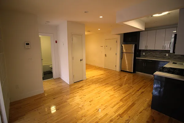 Rented by Superior Homes | media 16