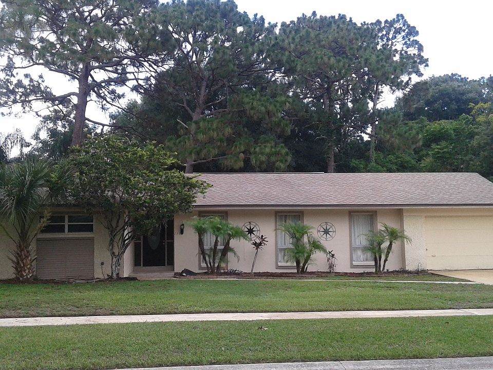 1st image of 130 Country Side Dr