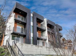 4437D 41st Ave SW, Seattle, WA 98116