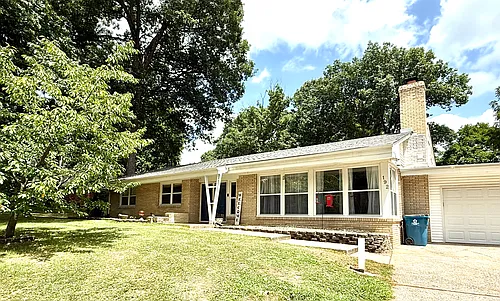 192 Valley Dr Photo 1