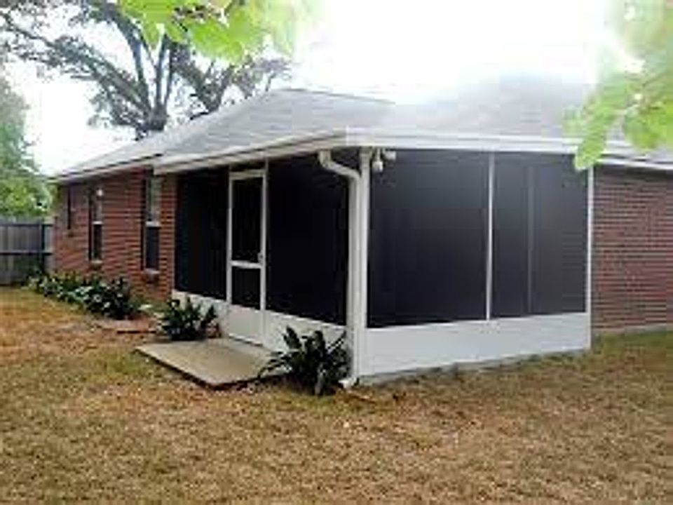 2nd image of 2323 Anniston Oaks Dr