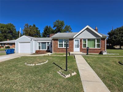 4001 Fawn Cir, Saint Louis, MO, 63125