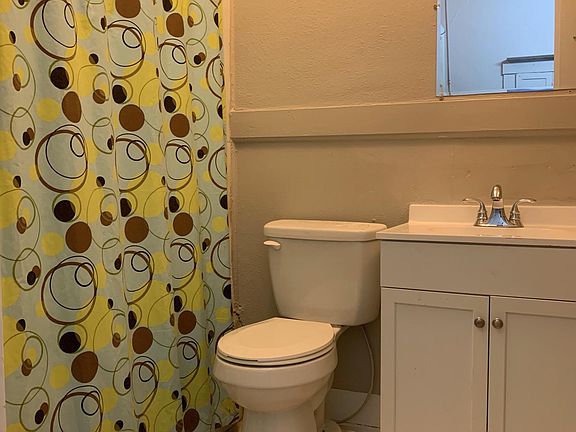 4th image of 510 Orange St APT 4