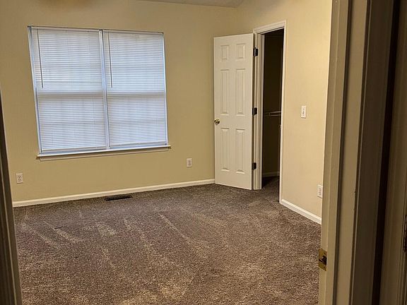5th image of 1248 Westridge Ct #B