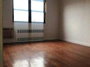 6137 69th Pl, Middle Village, NY 11379