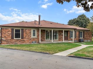 14892 Carver Ct, Shelby Township, MI 48315