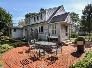 22 Priscilla Ln, Duxbury, MA 02332